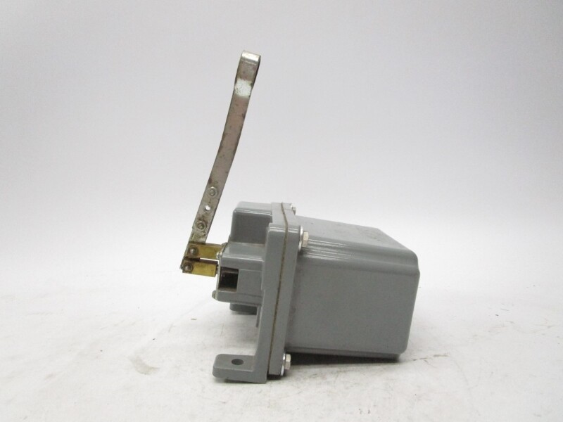 SQUARE D 9036GW1 SER. C 575V UNMP