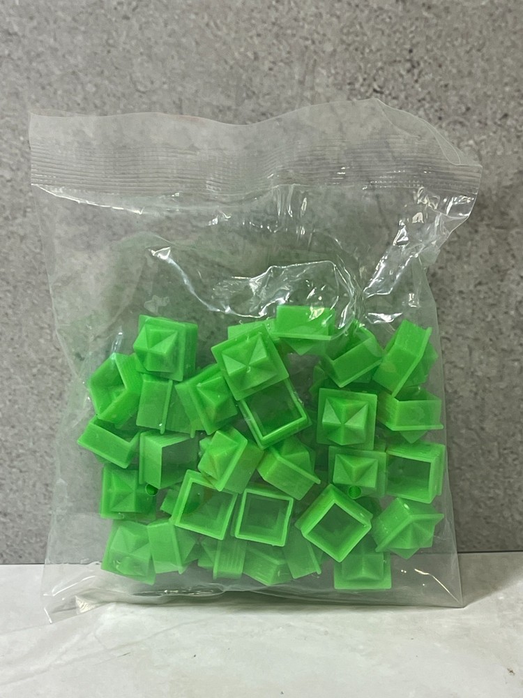 2009 u-build Monopoly - Replacement Green buildings (SEALED)