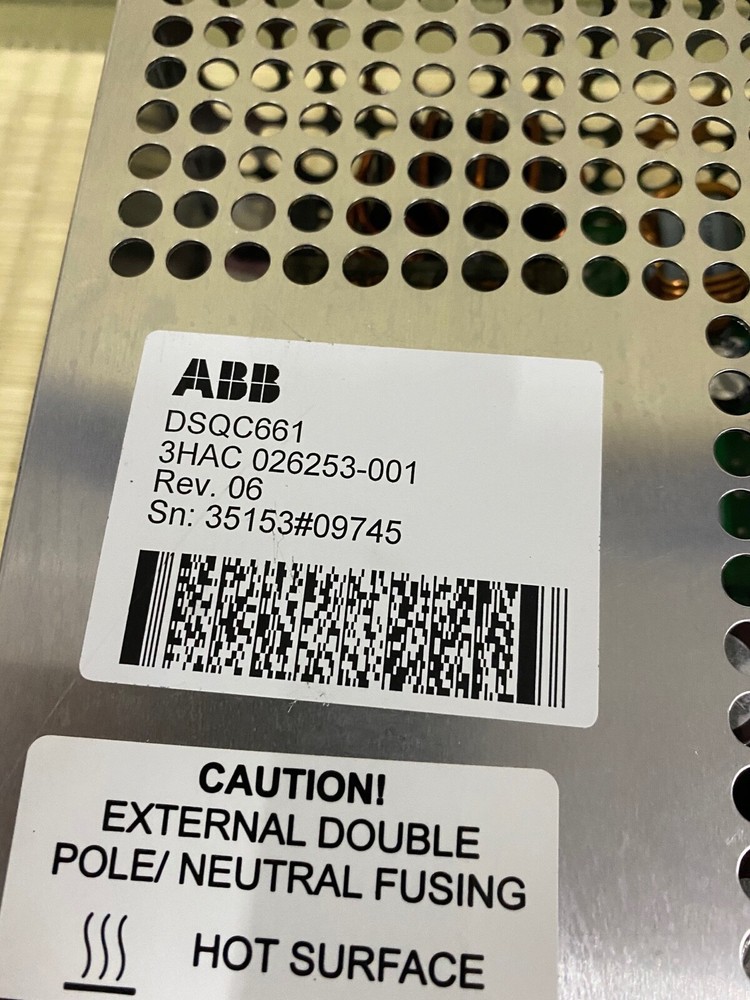 ABB IRC5 Controller 3HAC026253-001 POWER SUPPY MODULE