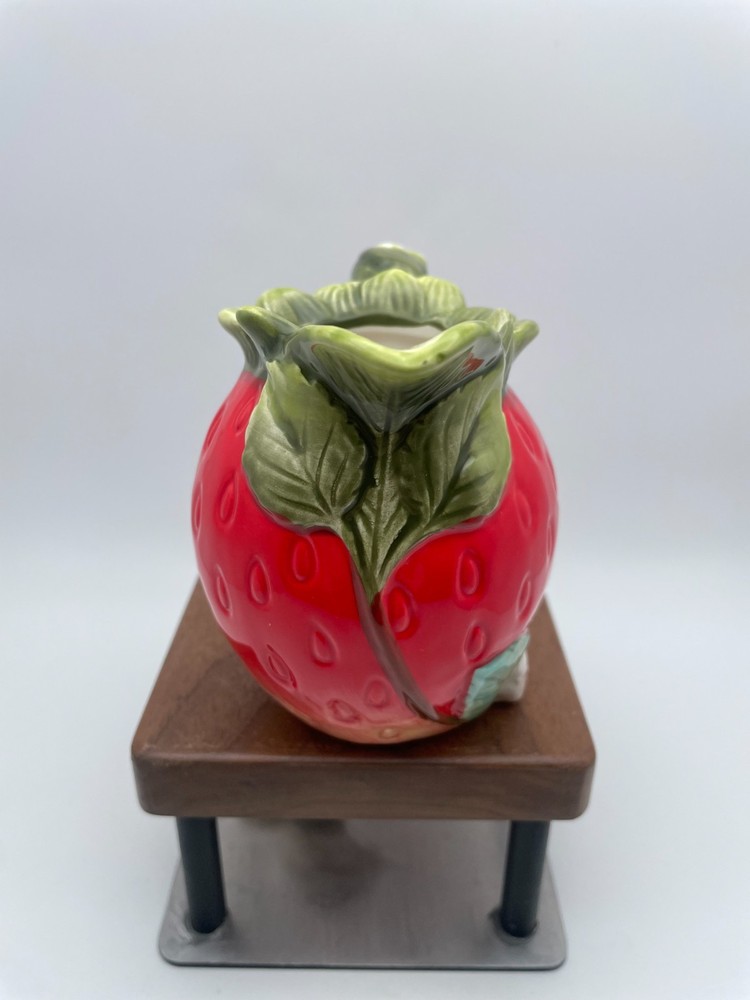 Corner Ruby Strawberry Collection Creamer 8oz Handcrafted Fruit Figural B13