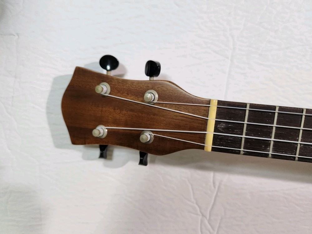 Solid Wood Ukulele Concert