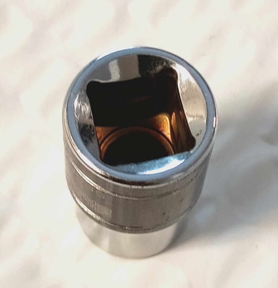 MATCO TOOLS "SILVER EAGLE" SEBRE12, 3/8" DR. E12 INVERTED/RECESSED TORX SOCKET.