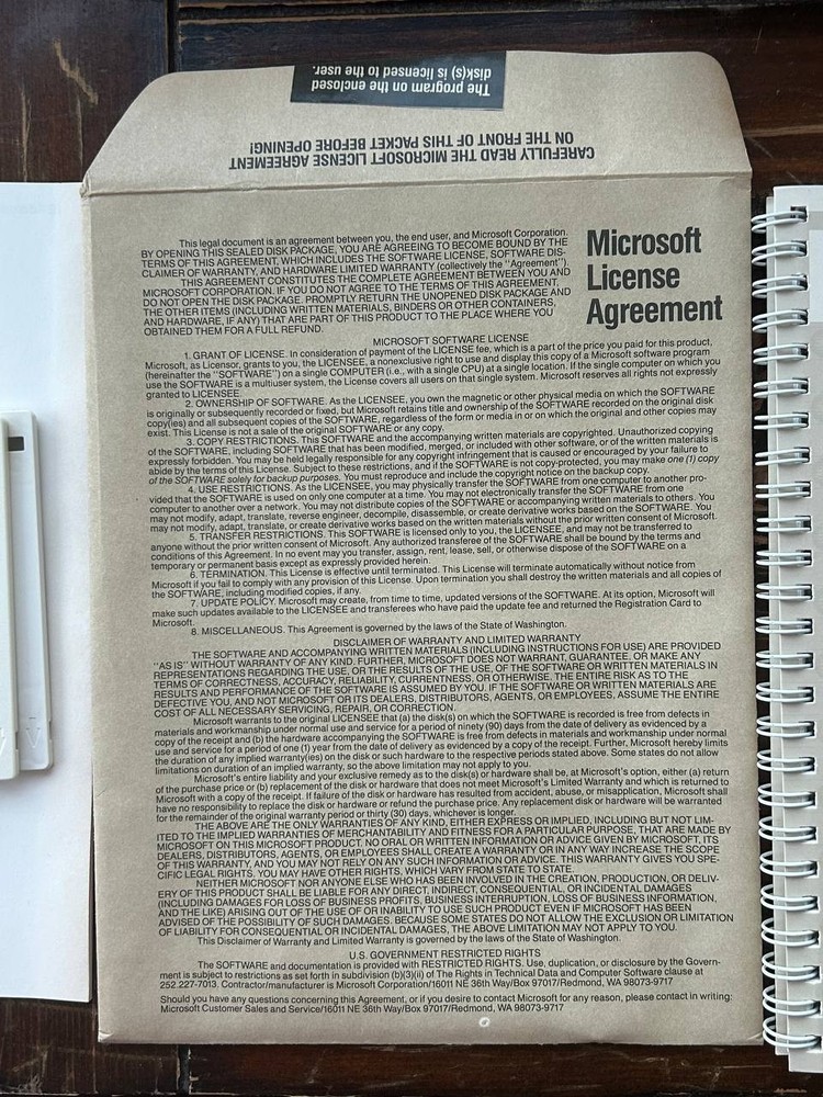 Apple Macintosh Microsoft Works software 1986-87 year. Vintage software