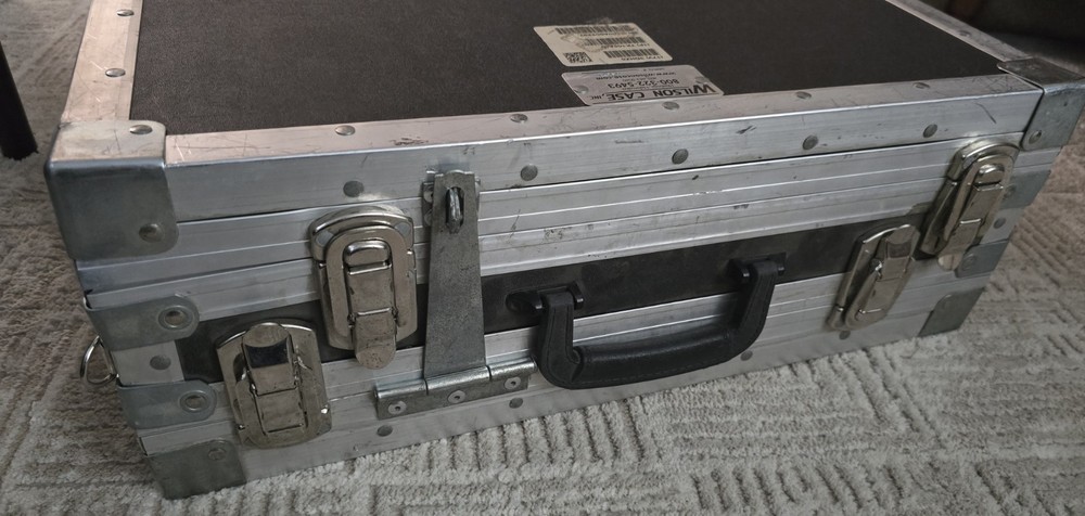 TK-105 A/G Kippertool Military Electronic System Tool Kit in Wilson case