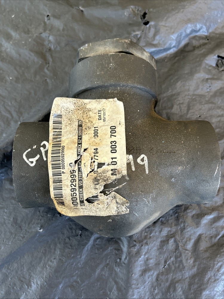 1 1/2" VOGT FLOWSERVE 2191 CHECK VALVE THREADED A105 NEW