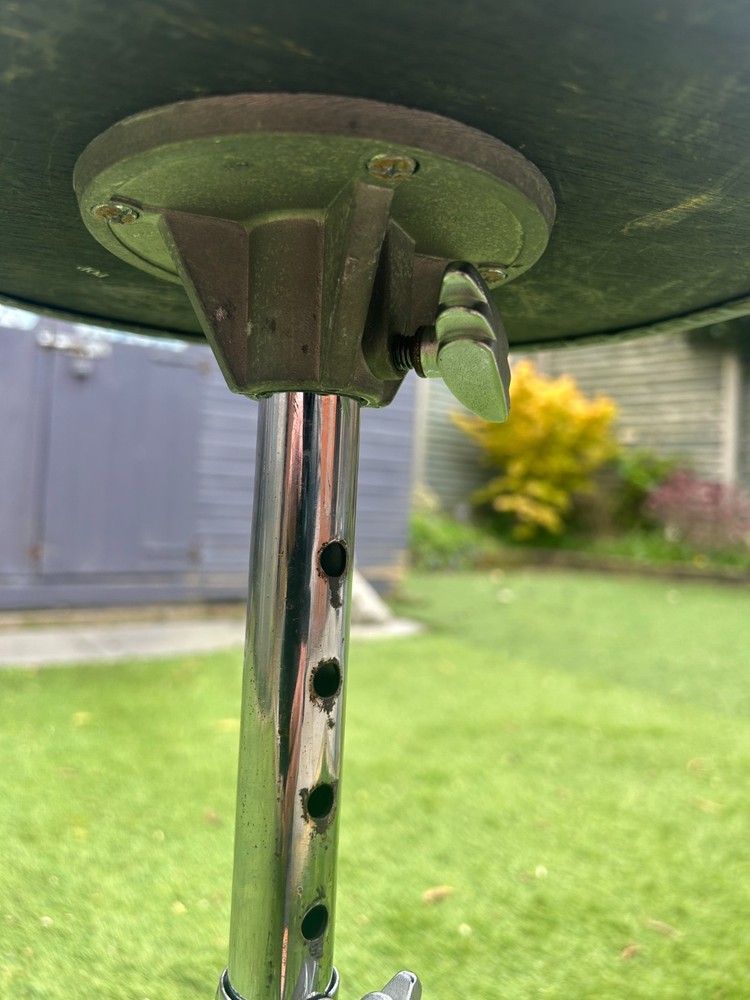 YAMAHA Drum Stool Throne / Height Adjustable / Padded Seat