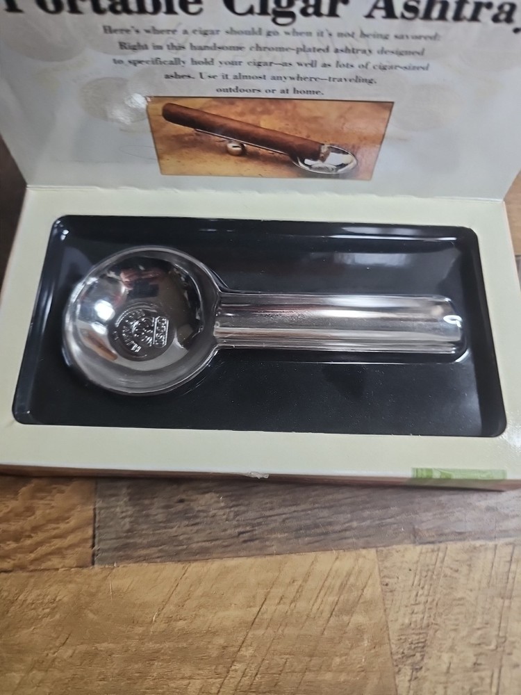 PORTABLE CHROME PLATED CIGAR ASHTRAY