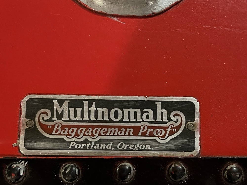 Red Multnomah Baggageman Trunk