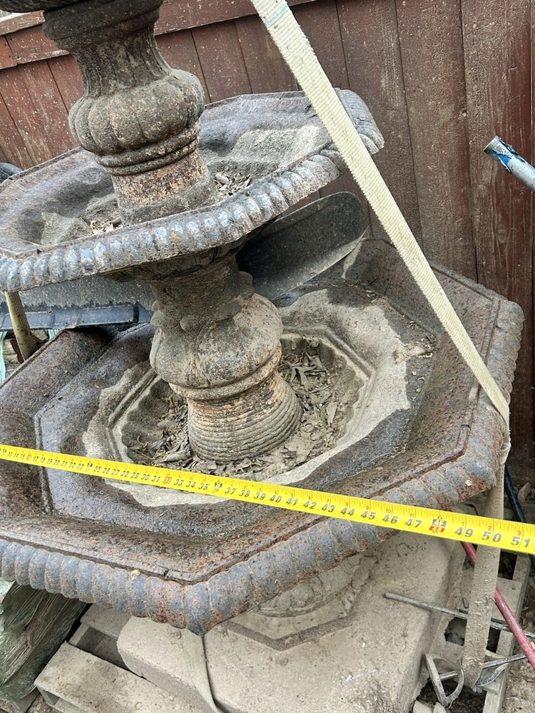 Mid 1800s Forge Solid Iron Water Fountain With Concrete Base (Can Deliver)