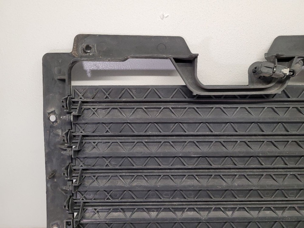 2017 Chevrolet Tahoe Air Shutter