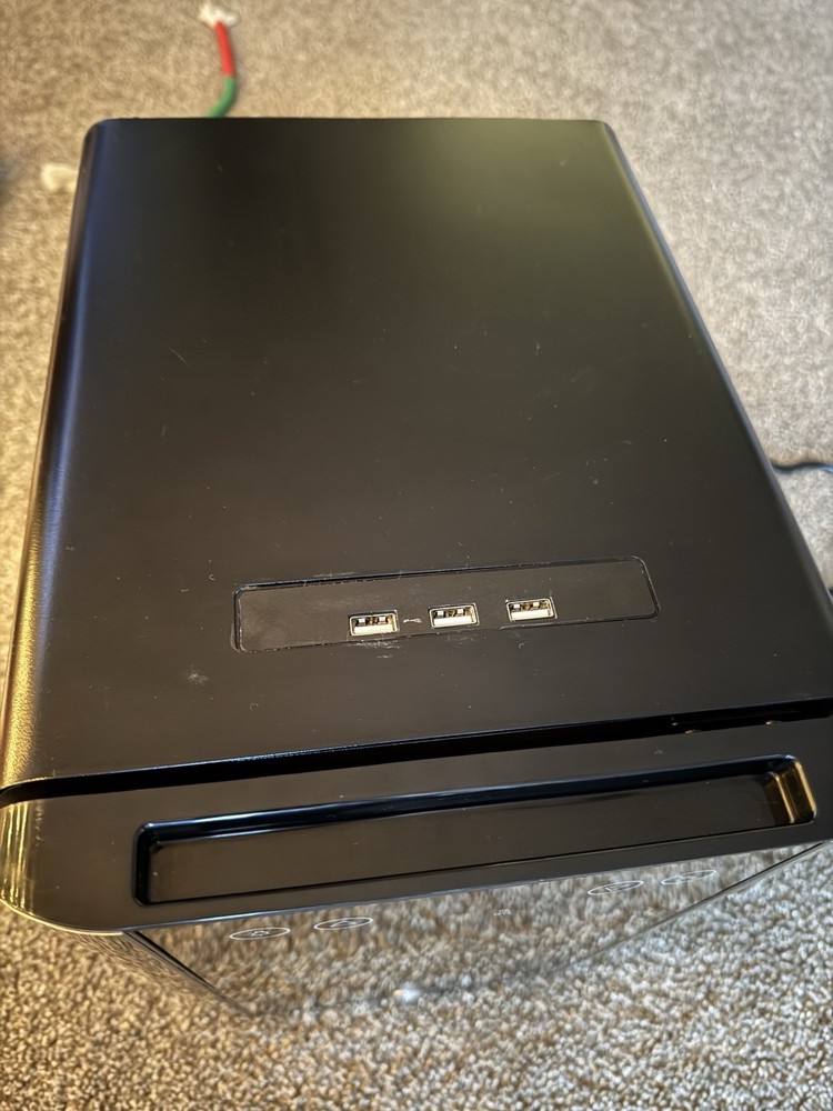 Lockable Mini-Fridge (Terpkooler) - Hardly Used