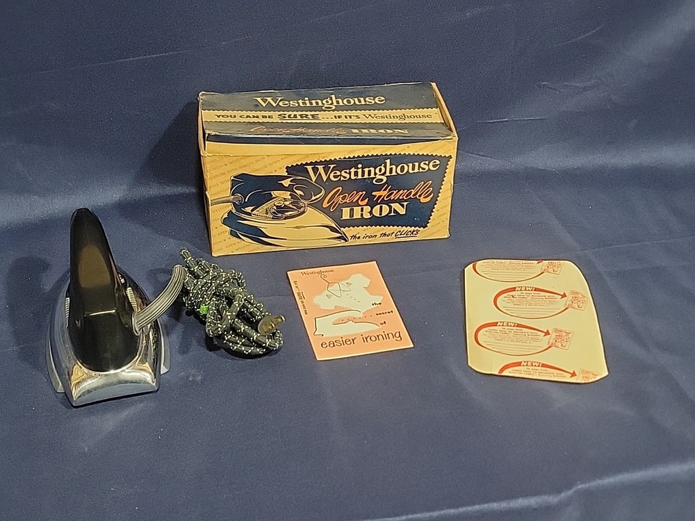 WESTINGHOUSE MANSFIELD OPEN HANDLE  IRON IN ORIGINAL BOX