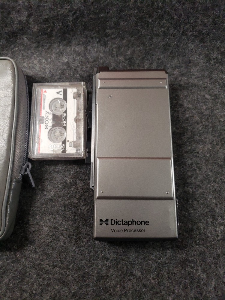 Dictaphone 3253 Voice Processor Micro Tape Recorder w/ Case - Powers On (C13B5)