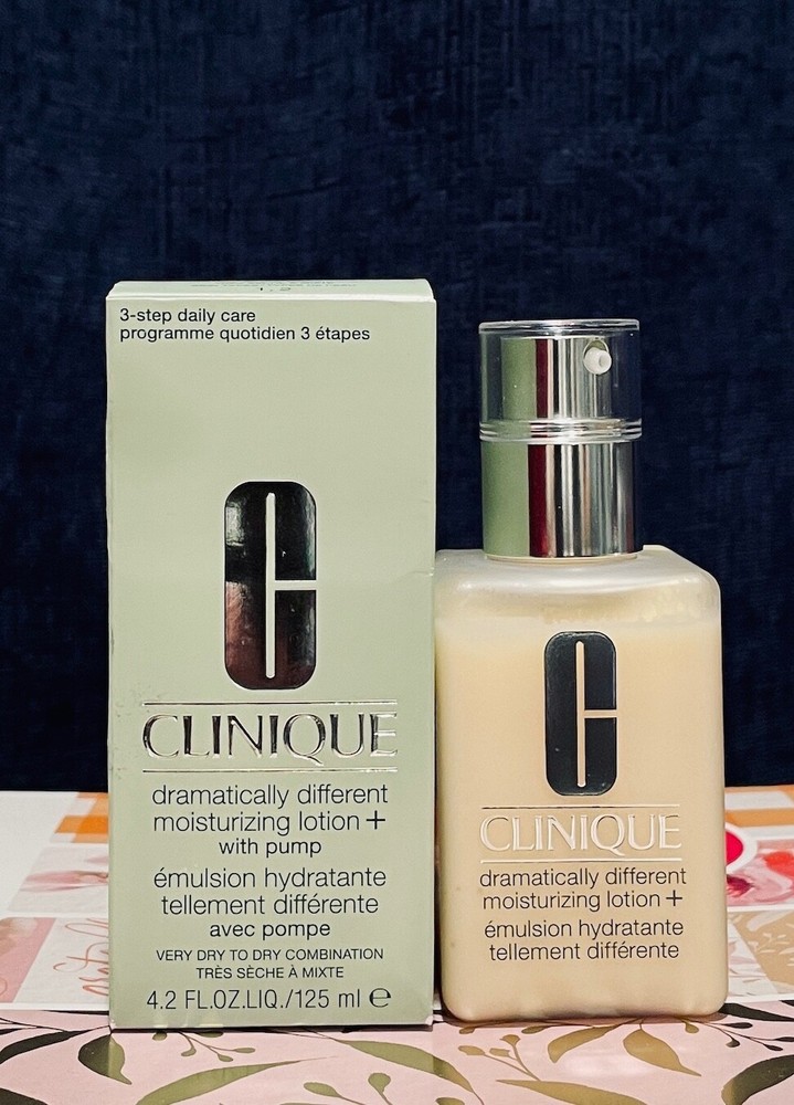 Clinique Dramatically Different Moisturizing Lotion with Pump 4.2 OZ 125 ML