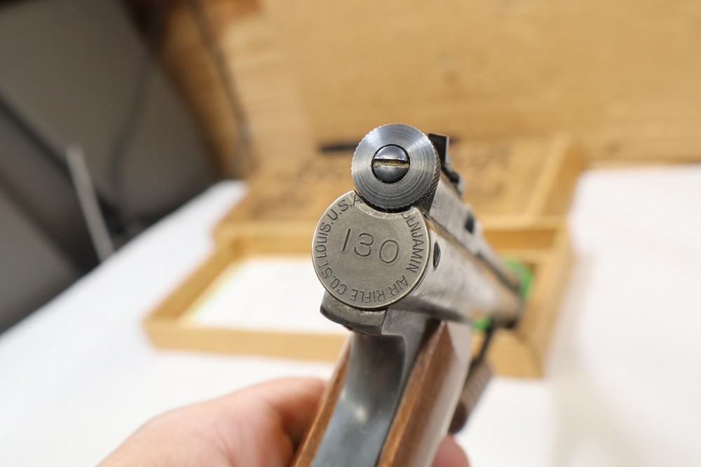 Benjamin Target Pistol, model 130 "Benjamin Franklin" w/box & papers