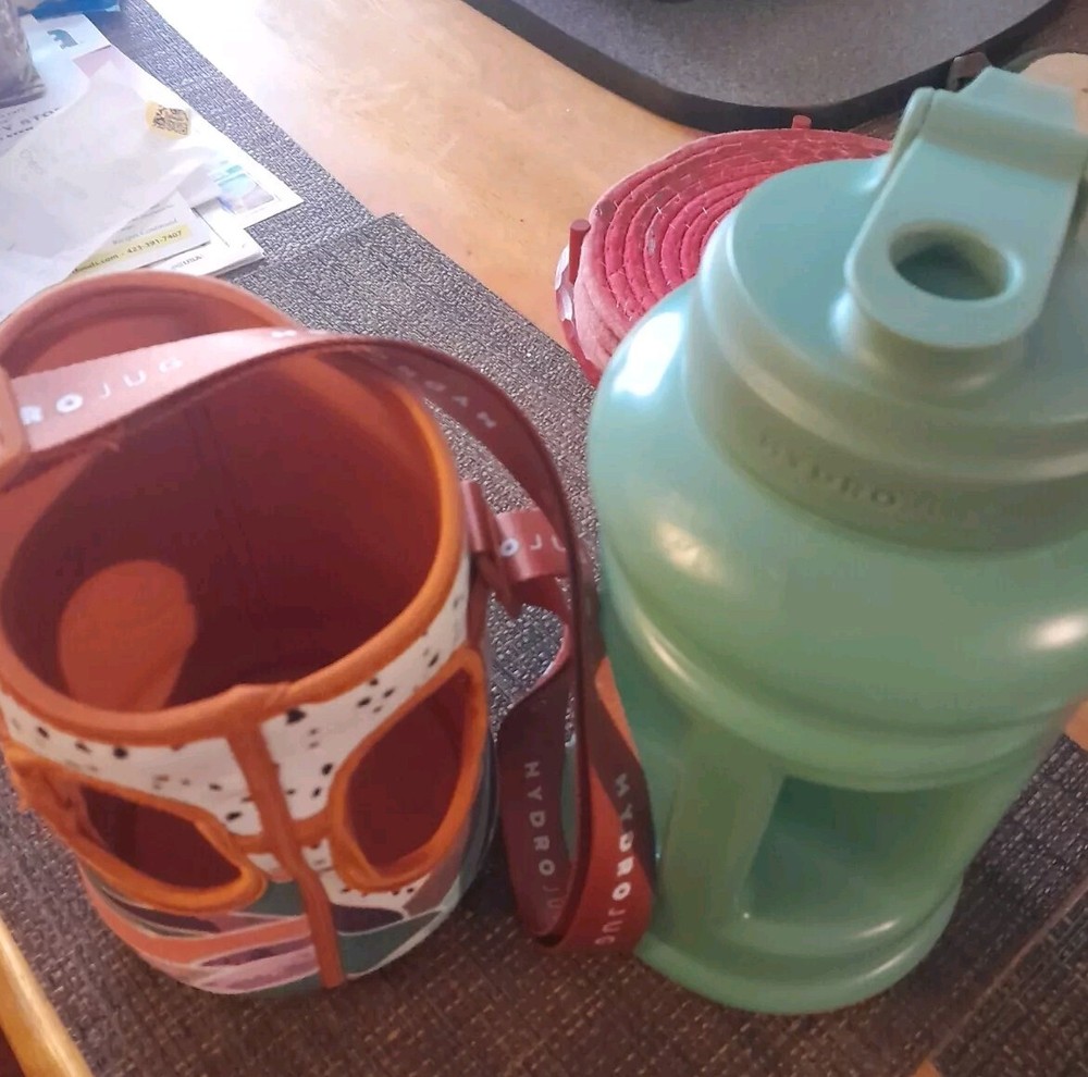 Hydrojug Bottle with Mountain Range Sleeve - Limited Edition