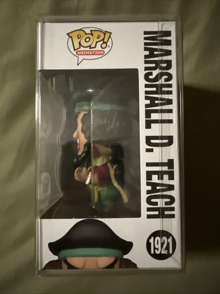 Funko Pop! Animation One Piece Marshall D. Teach #1921-Common-w/protector!