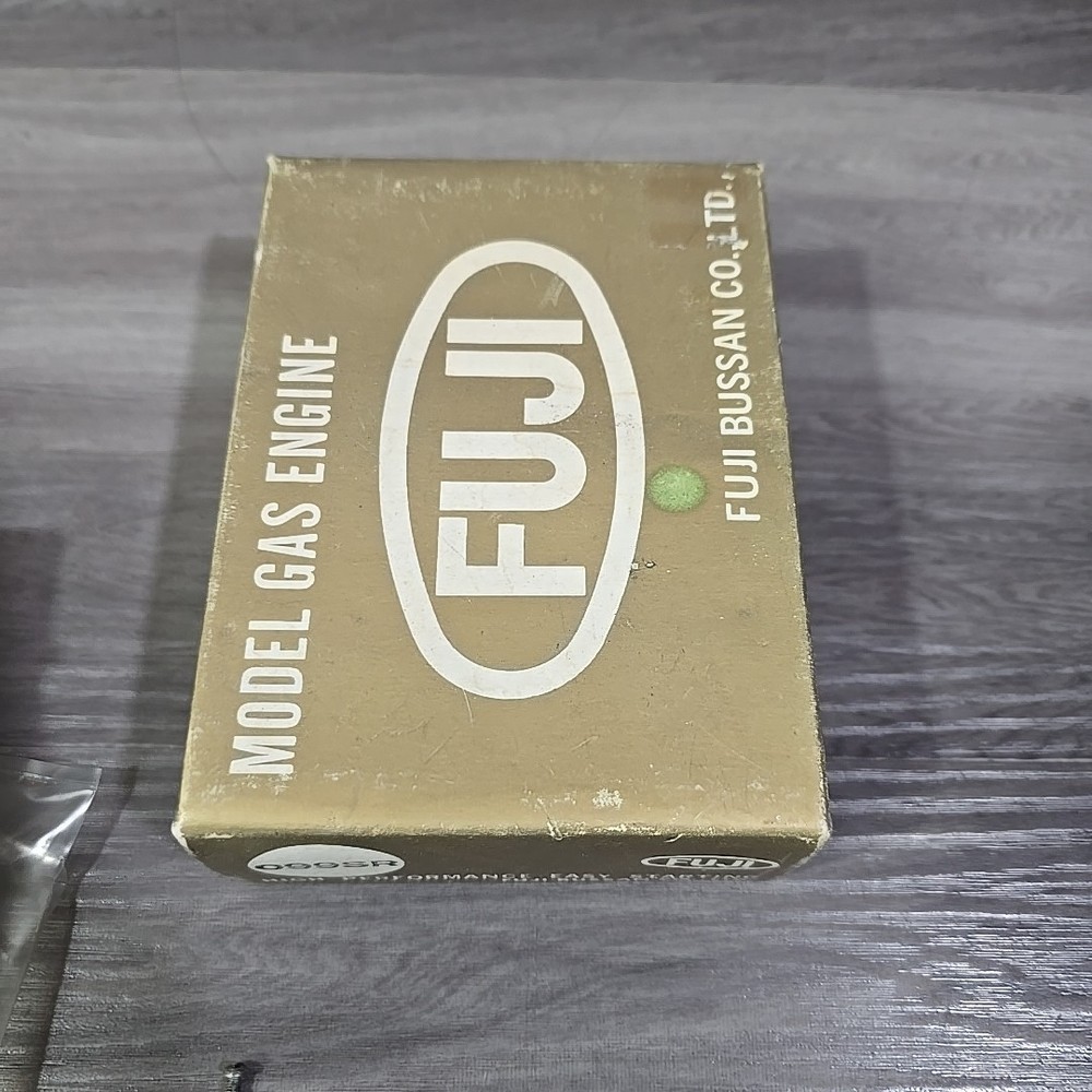 Fuji Model Gas Engine 099sr
