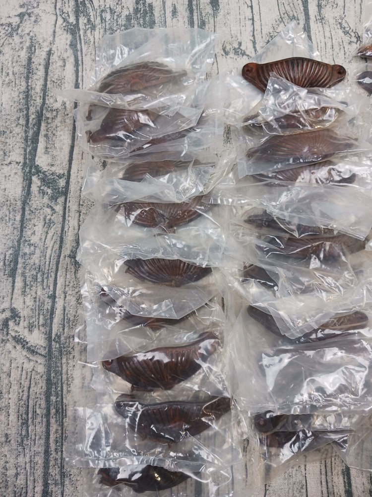 Vintage Cast Iron Drawer Pulls (39) Ornate, Rustic, Petina, (3") Pre-Owned