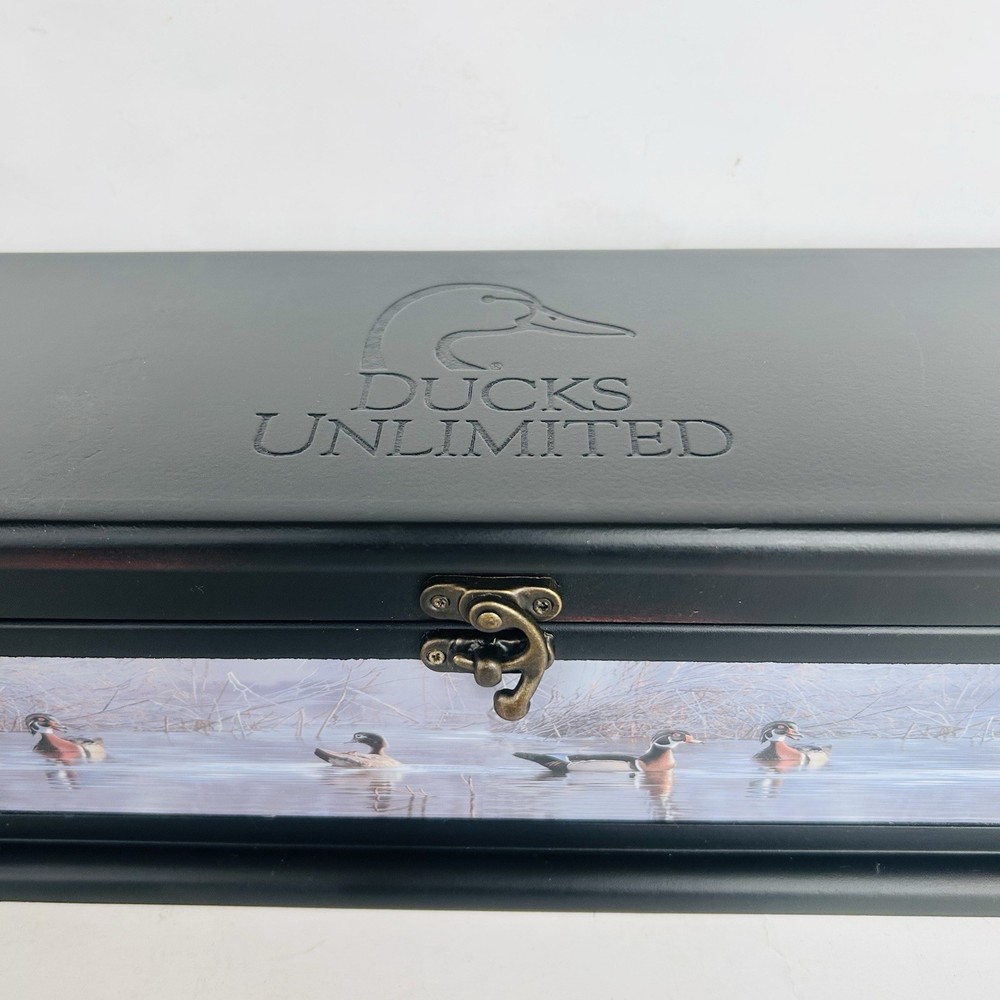 Ducks Unlimited Wine Bottle Gift Box Bar Set