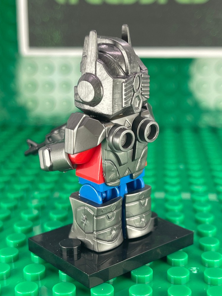 Custom PAD Printed TRANSFORMERS OPTIMUS PRIME G1 Grey Variant Minifigure w/Case