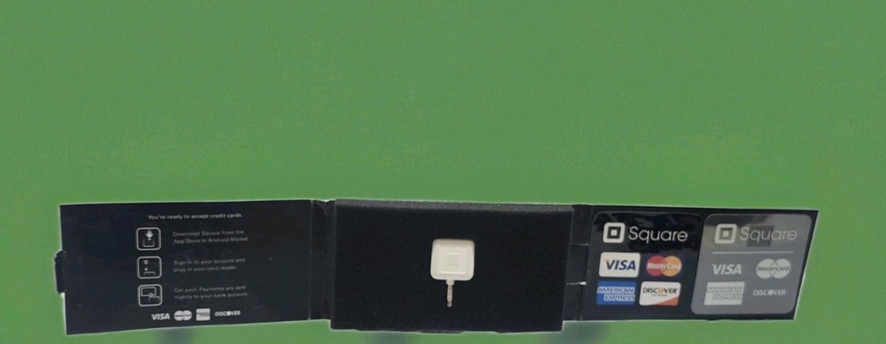 Square Card Reader Device For The I-phone Andriod Or Tablets