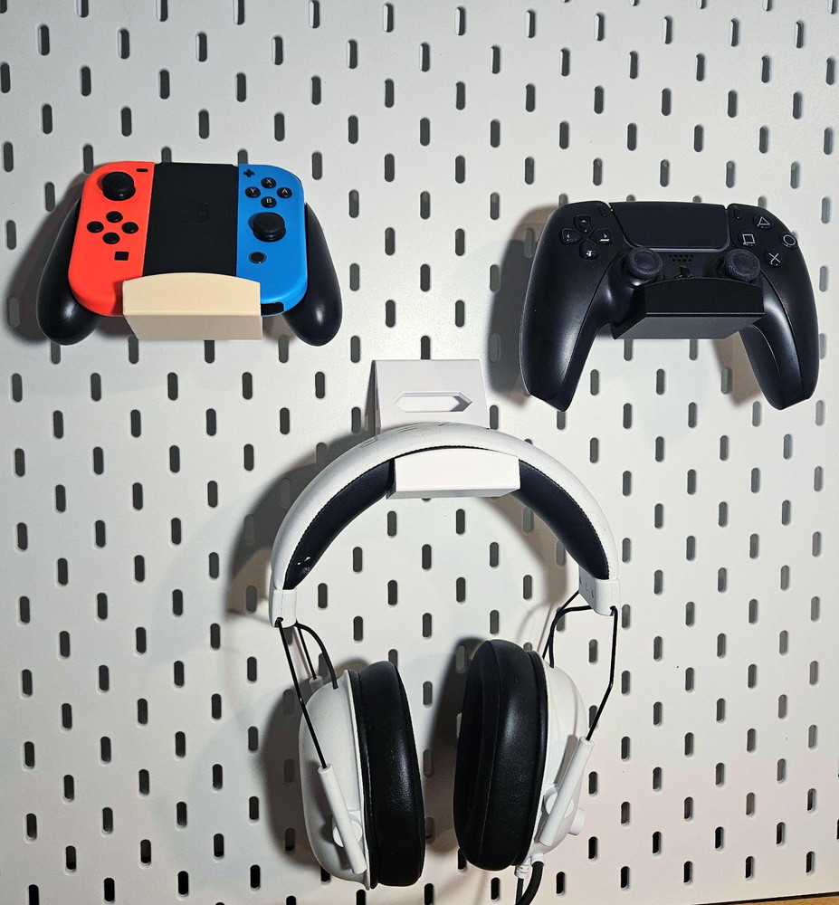 Universal Headphone and Controller Mount for Ikea Skadis Pegboards