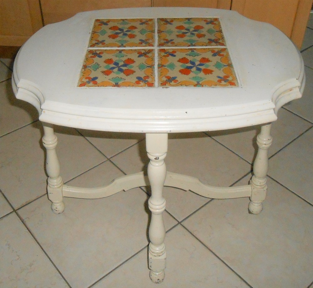 Vintage 1930's California Pottery 4-Tile Table