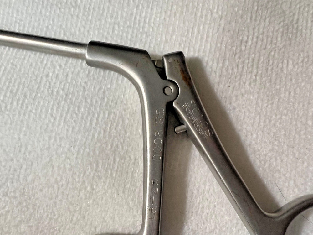 Solos Endoscopy GS2000 Micro Curved Left Sharp Scissors 5mm X 32cm