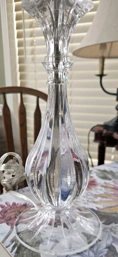 "Laura Ashley" Acrylic Clear Crystal Table Lamp EUC