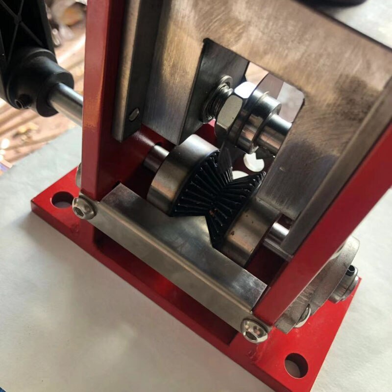 Small Household Waste Wire Cable Stripping Machine Manual Wire Stripping Machine