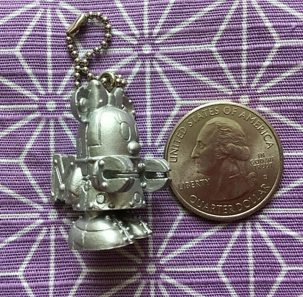 MINNIE MOUSE SILVER COLORED ROBOT TINY CAPULE FIGURE FROM JAPAN DISNEY