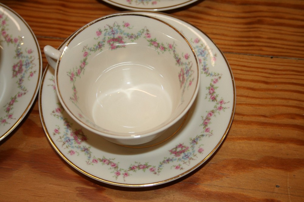 18Pc. SYRACUSE CHINA OLD IVORY ARCADIA Dinnerware