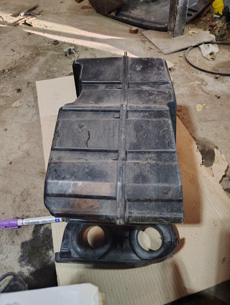 2007 Polaris IQ 600 cfi airbox