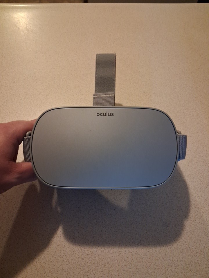 Oculus Go Standalone Virtual Reality Headset (Headset Only)