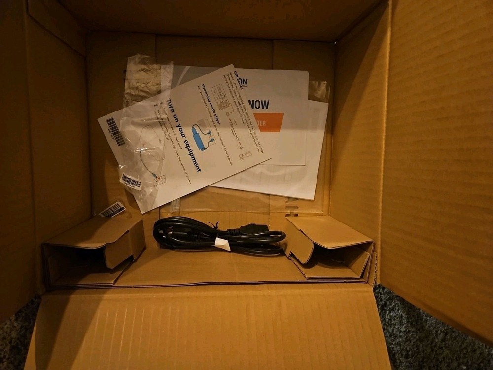 Epson EpiqVision™ Flex CO-W01 Portable Projector