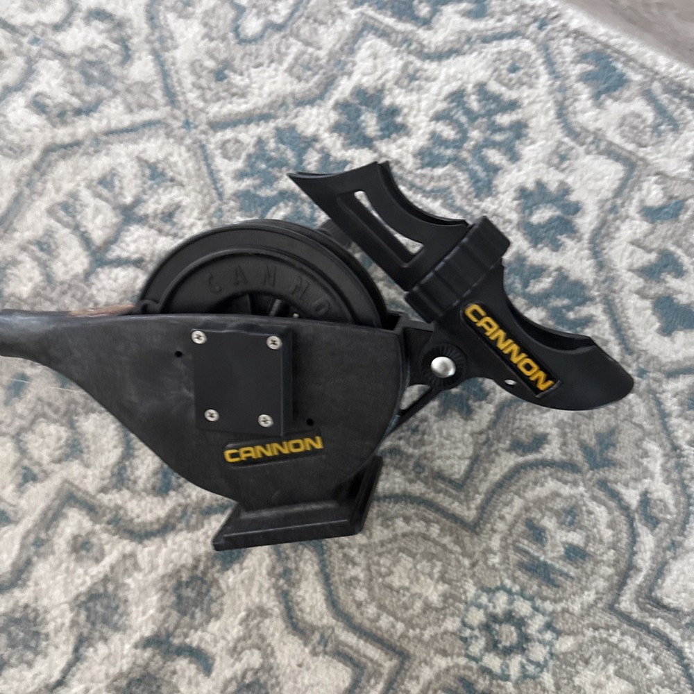 Cannon Downrigger W/O Base. Lake Troll