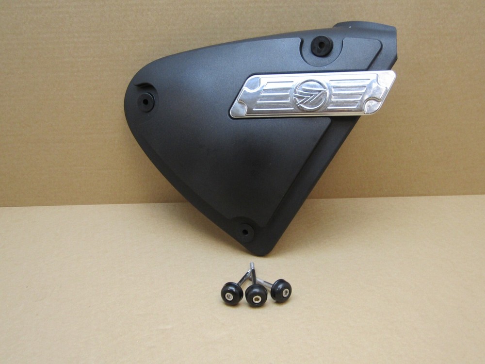 Keeway Superlight 125 2022 3,908 miles right side panel (12884)