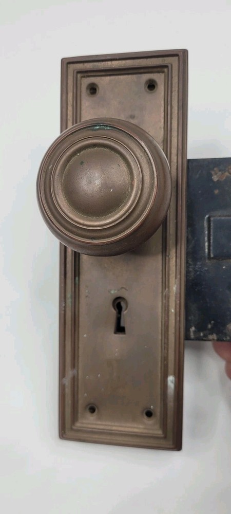 Antique Bronze Door Knobs Plates Locking Hardware Set