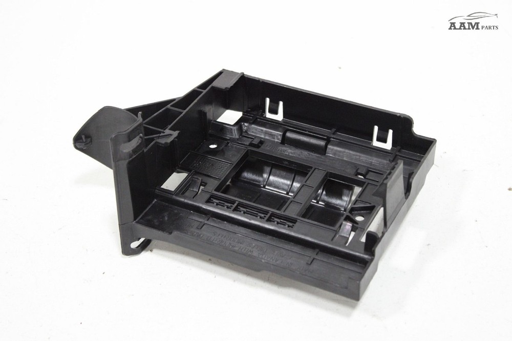 2016-2019 CHEVROLET CRUZE BCM BODY COMPUTER CONTROL MODULE HOLDER BRACKET OEM
