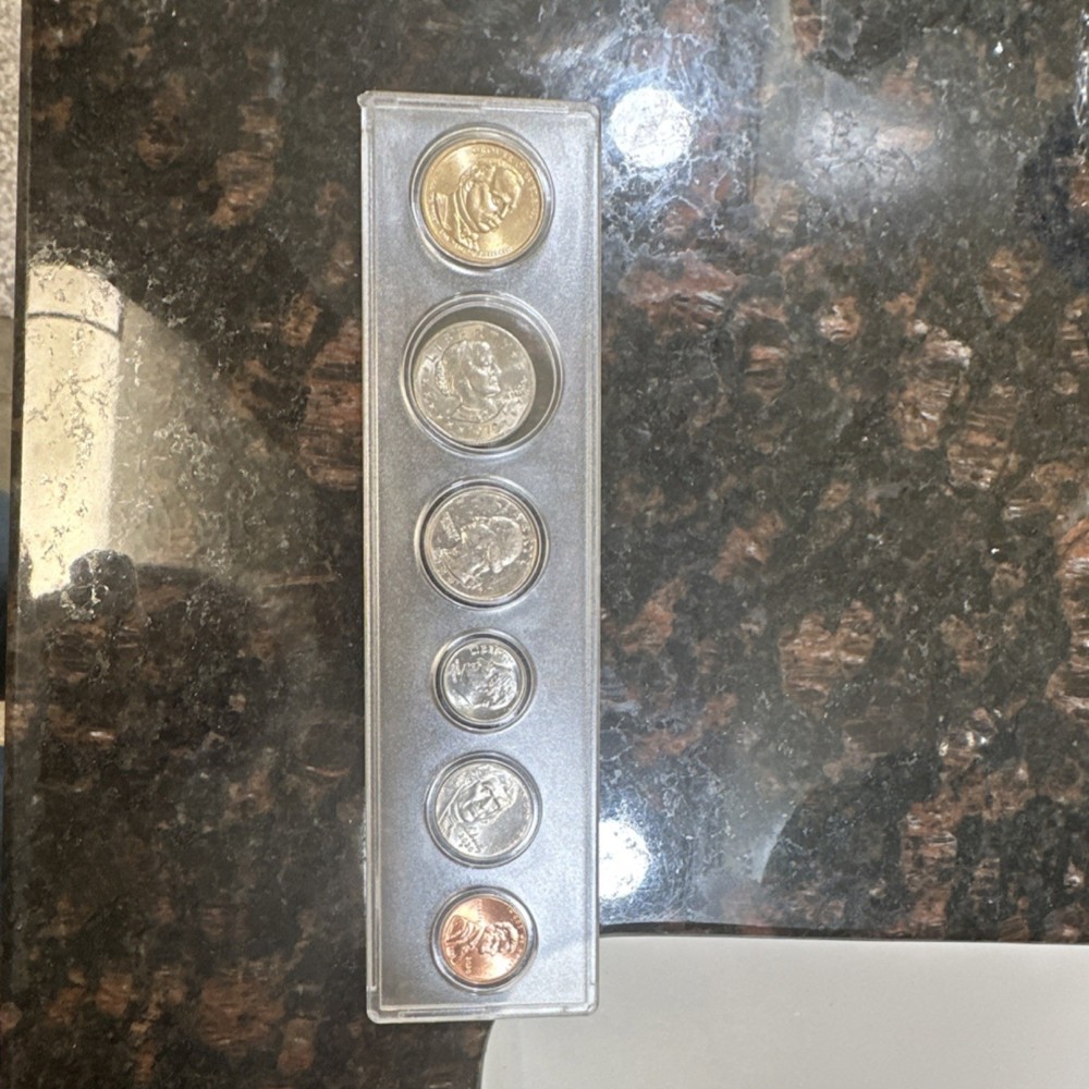American money coins set circulation unknown. Good condition.