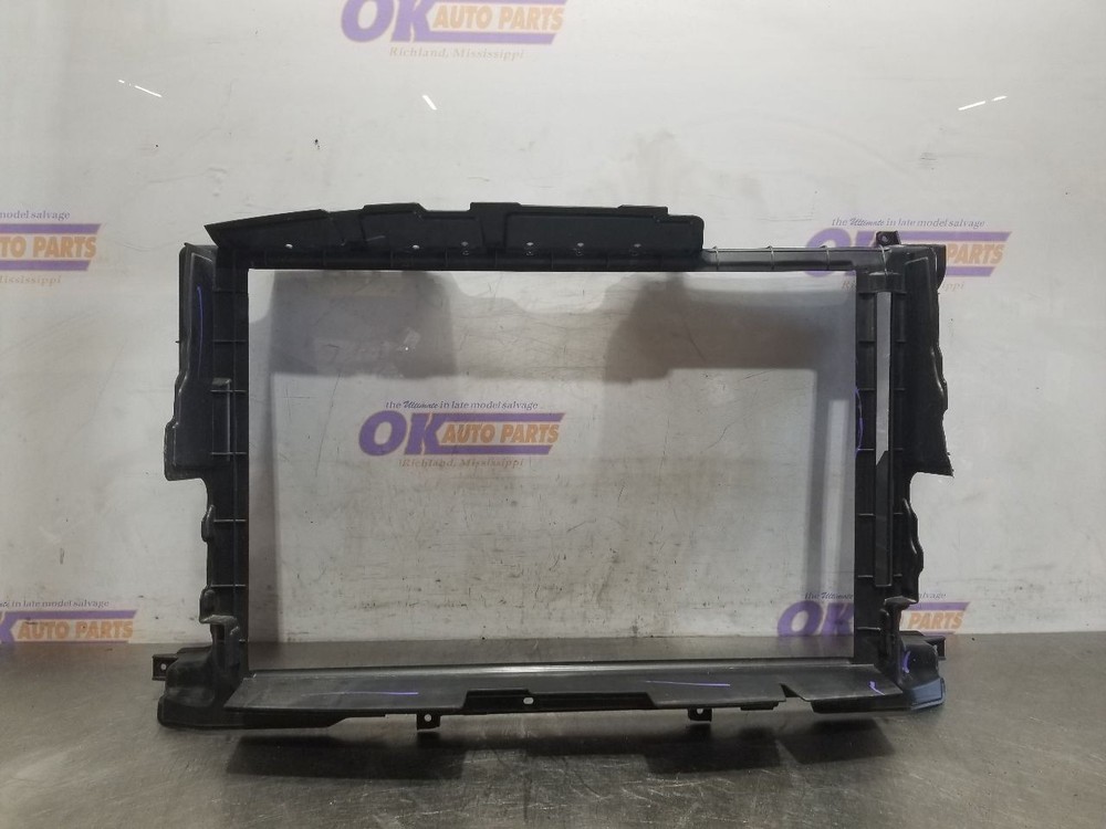 21 2021 KIA TELLURIDE FRONT AIR SHUTTER