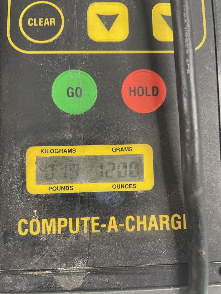 CPS COMPUTE-A-CHARGE Model CC800