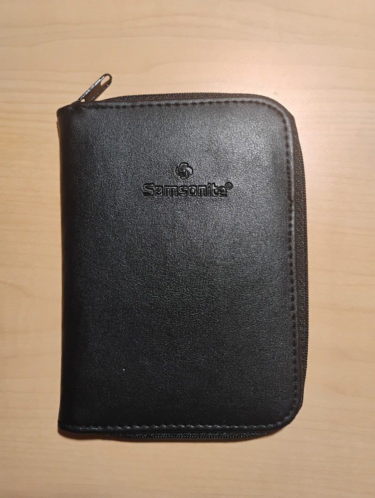 samsonite travel wallet