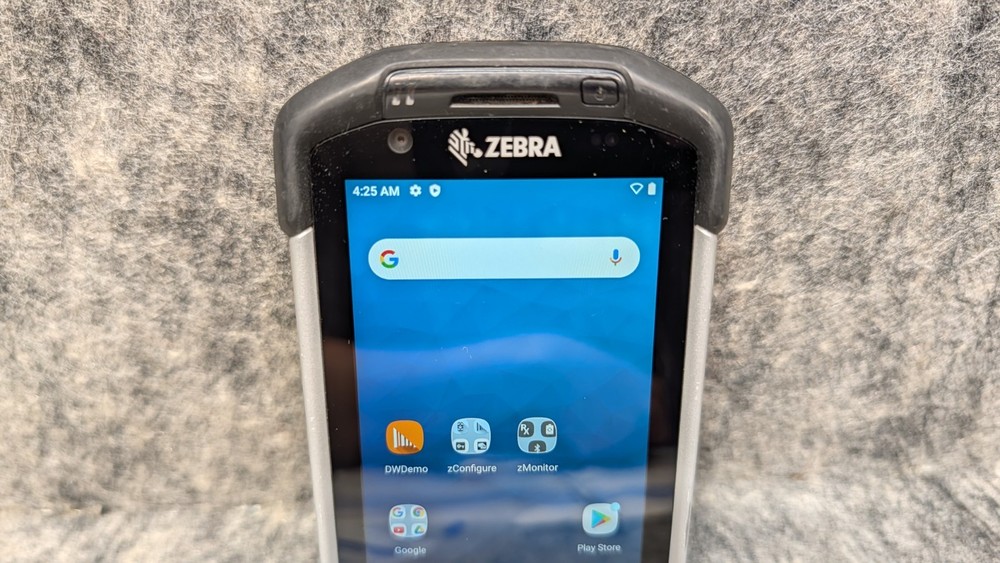 Zebra TC72 TC720L Mobile Barcode Scanner Touch Computer + Trigger Grip, Battery