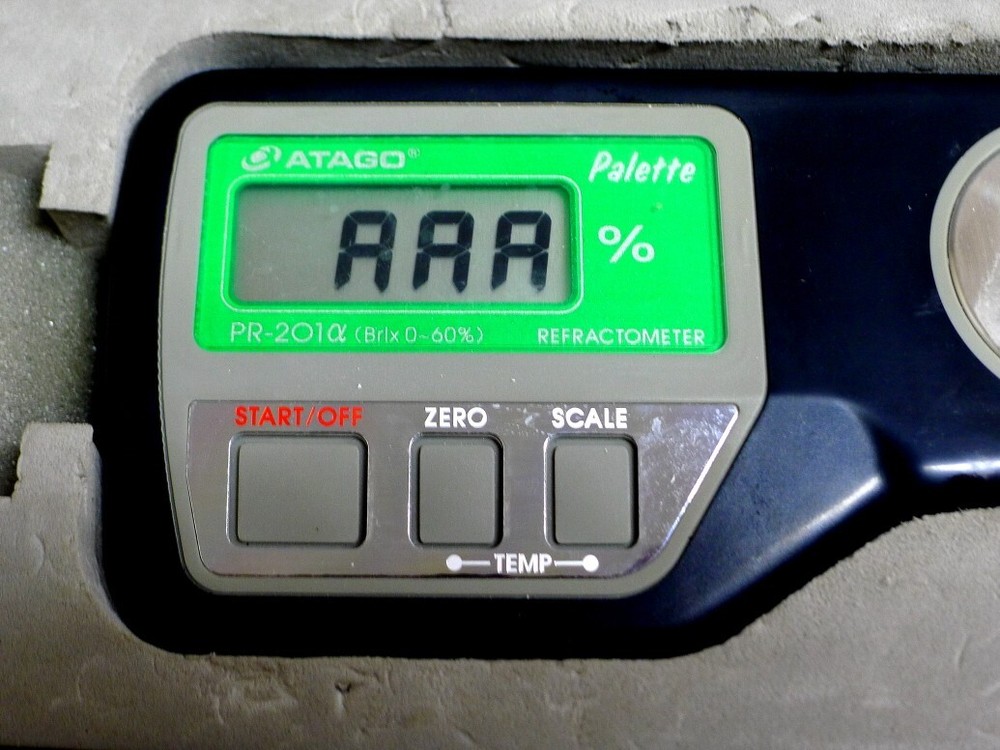 ATAGO Refractometer PR-201A Sugar Content BRIX measuring