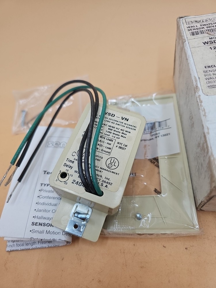 Sensor Switch WSD-VN Wall Switch Sensor. Ivory