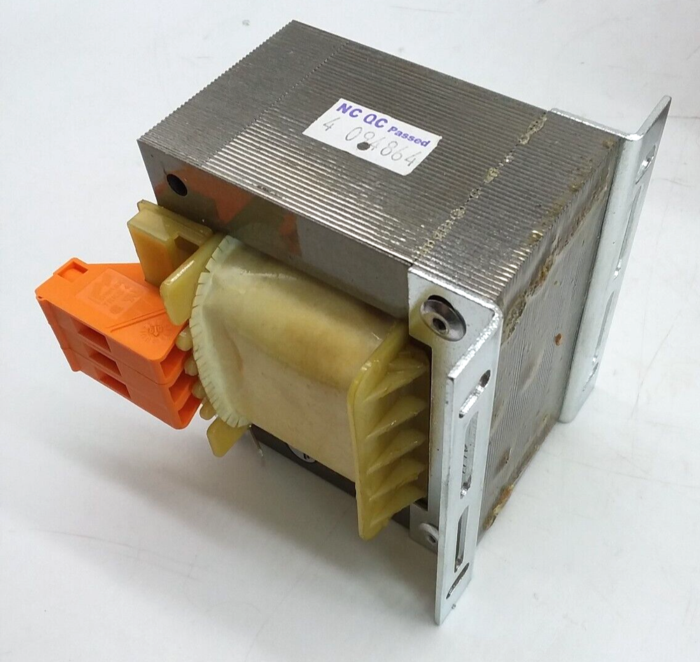 Dayton 4MTP3 Isolating Transformer