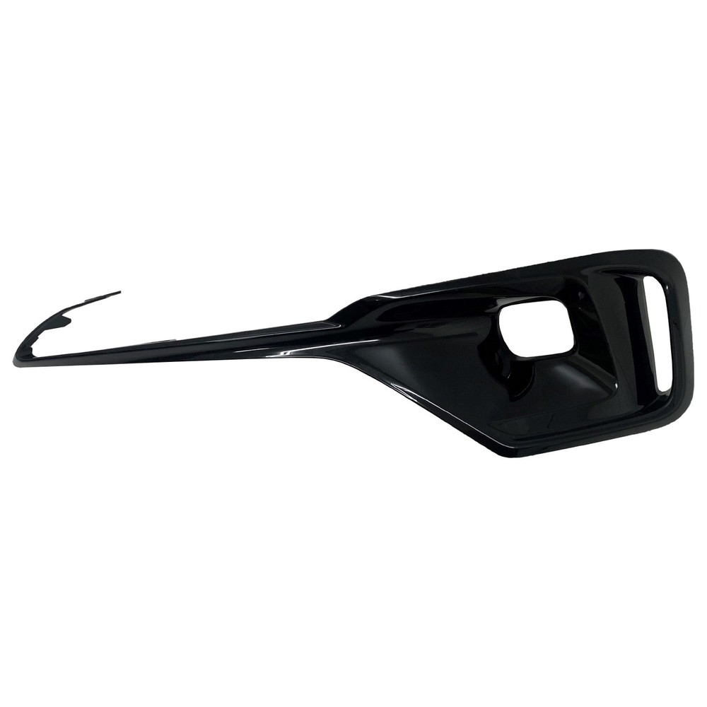 Front Passenger Side Fog Light Bezel (Standard Line)