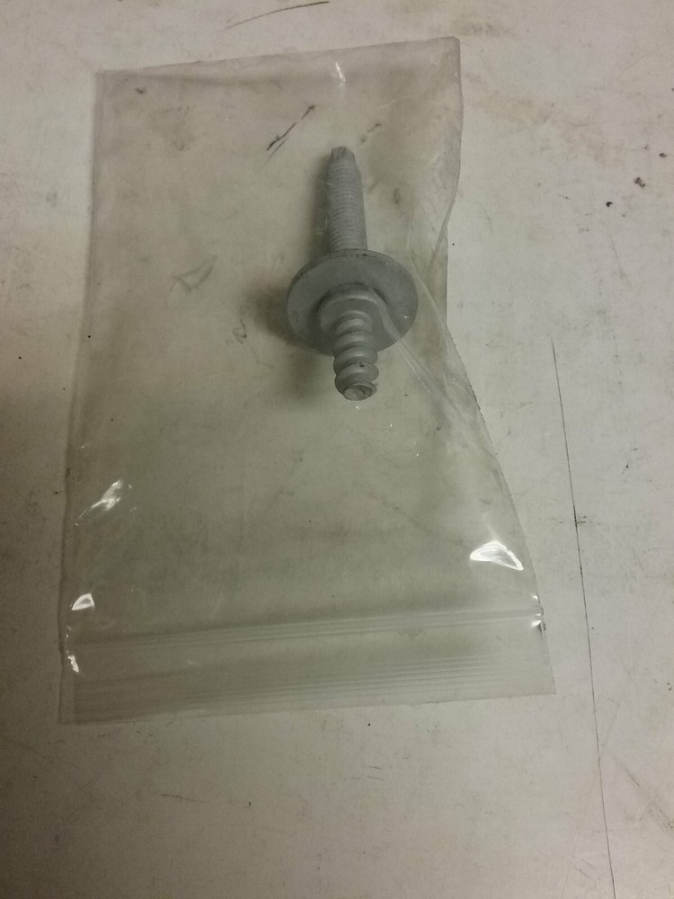 VCC T1000911V A/C MOUNTING STUD SERVICE KIT